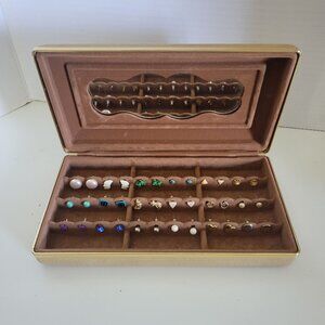 Vintage Clamshell Jewelry Box With 18 Assorted Vintage Costume Jewelry Stud Earr